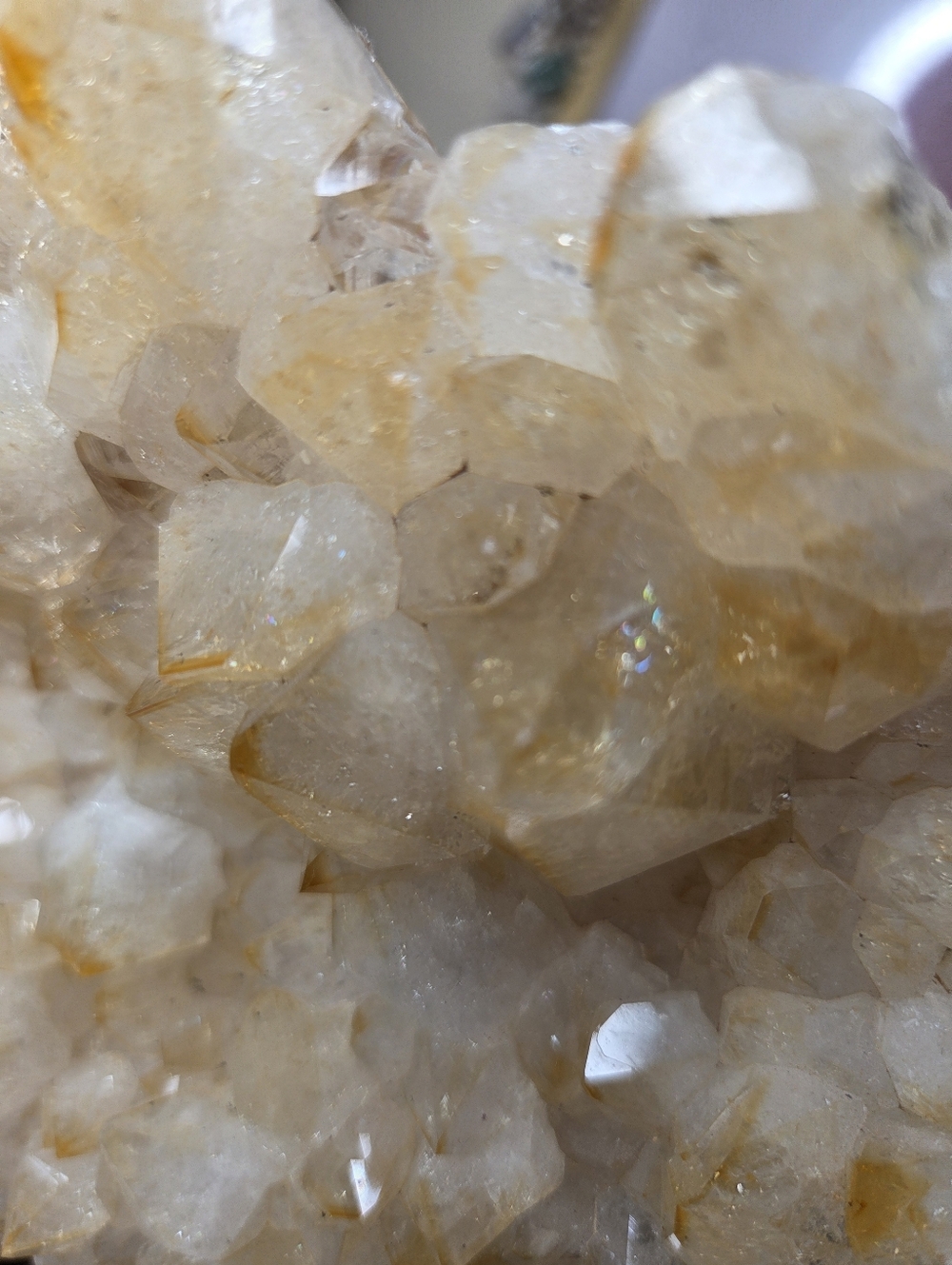 Citrine Heart on Stand - Picture 10 of 10